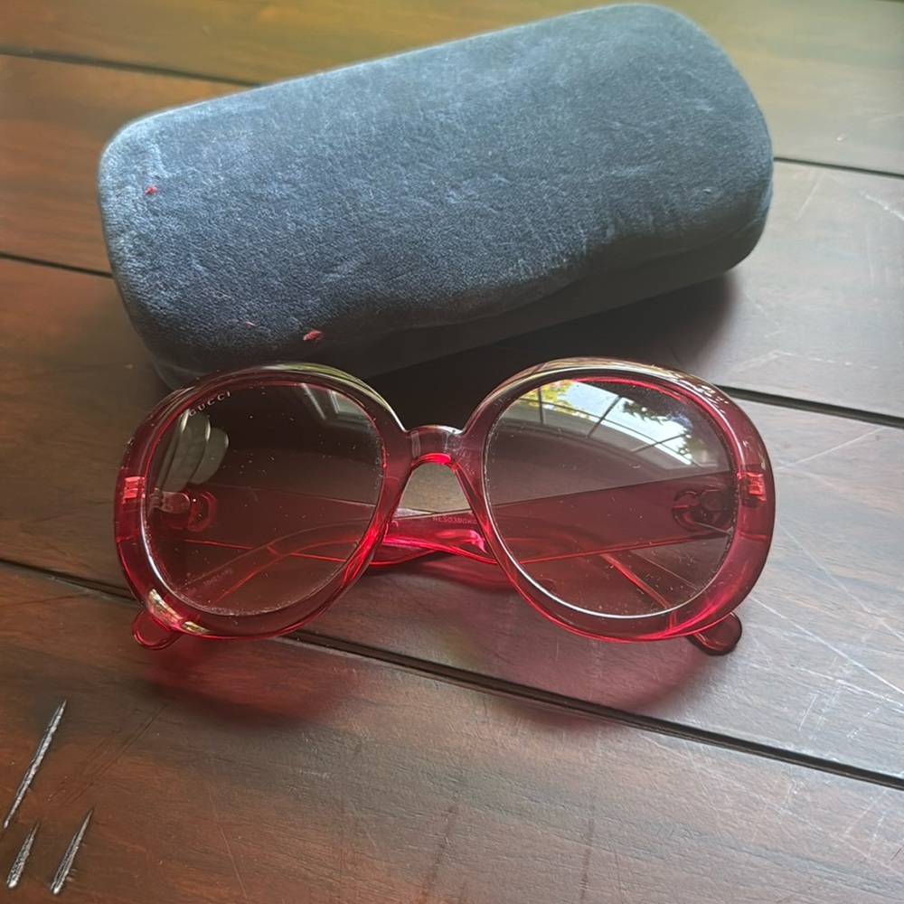 Gucci New Pink Round Sunglasses 💕